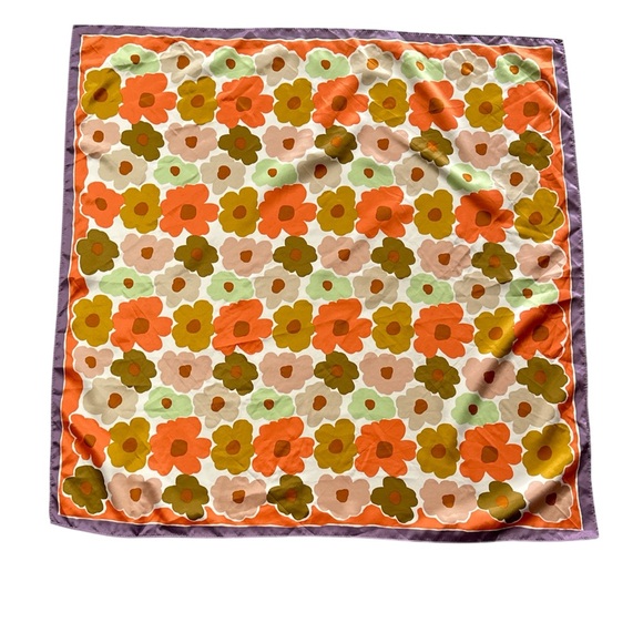 Mango MNG Square Satin Multi Colour Flower Scarf 27”x27” - Picture 1 of 4